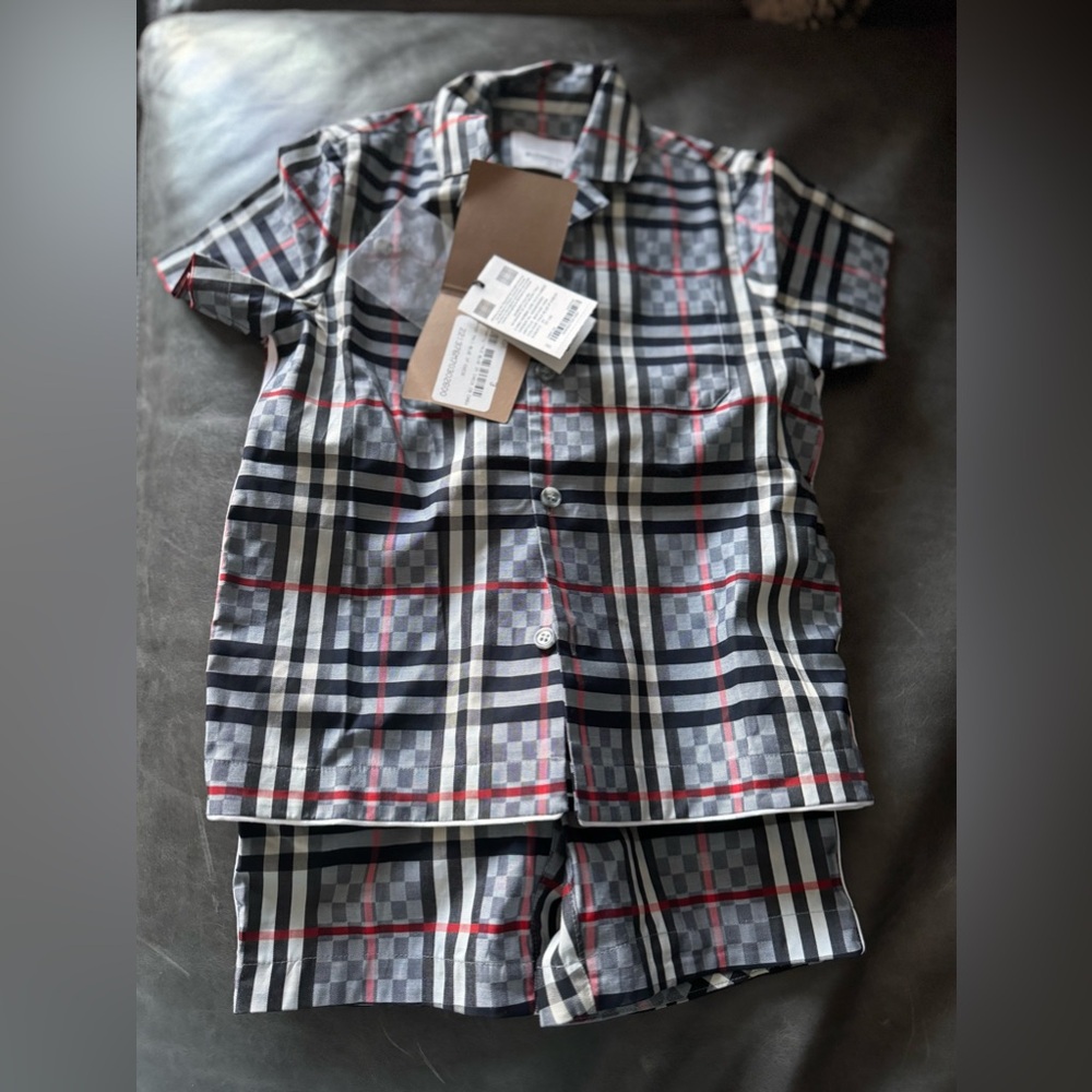 Brand new Burberry Boy Outfit